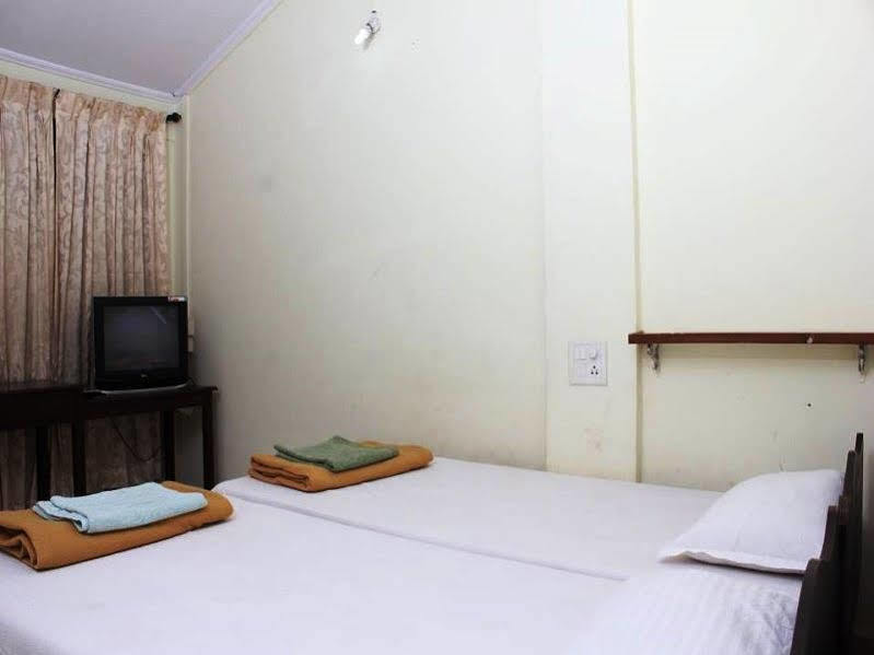 Oyo 833 Hotel Prince Santosh Holiday Homes Arpora Zewnętrze zdjęcie